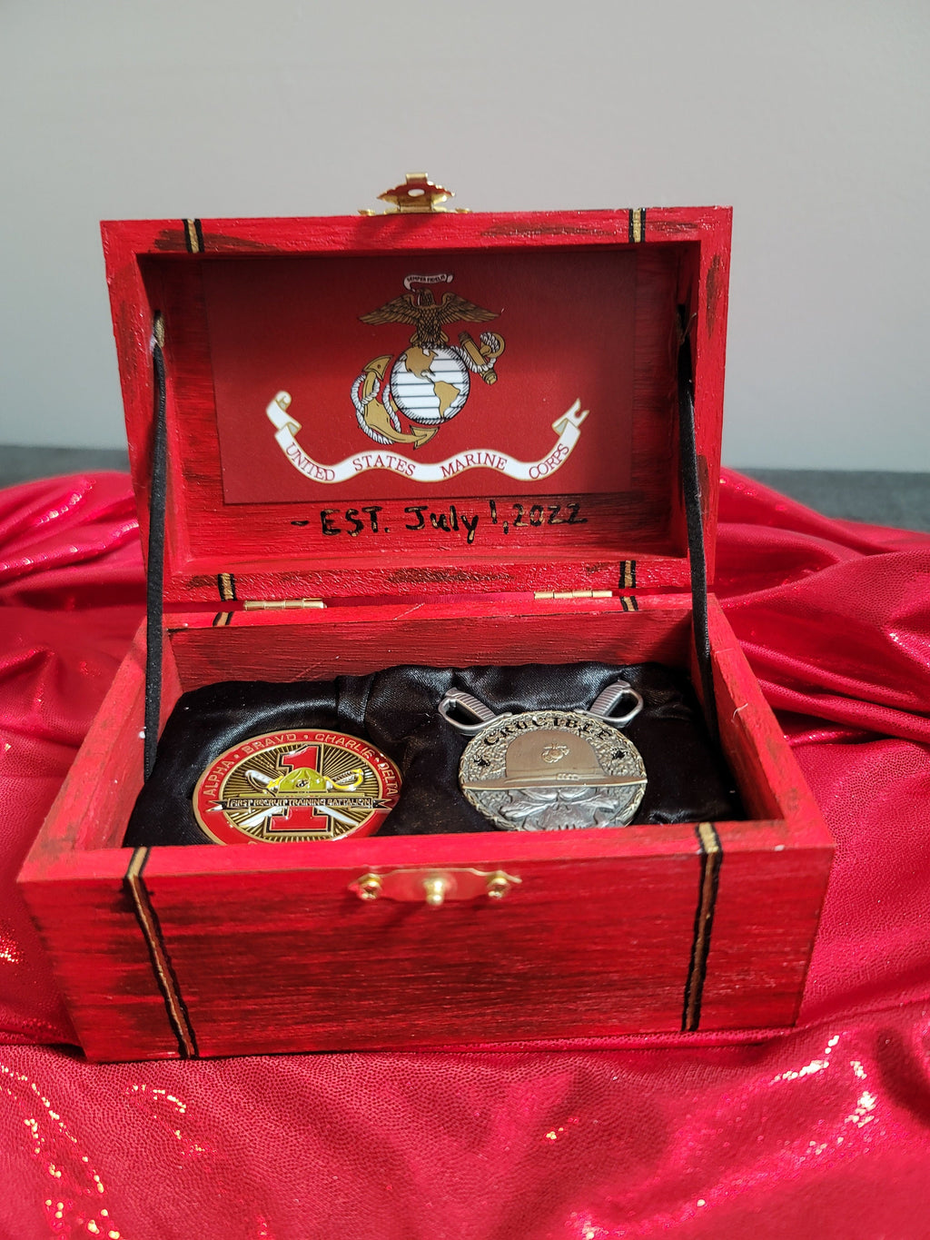 USMC Crucible Coin Keepsake Box | Handcrafted by Veterans | Bootcamp Gift